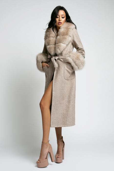 PALTON DIN LANA DE ALPACA CU BLANA NATURALA DE VULPE